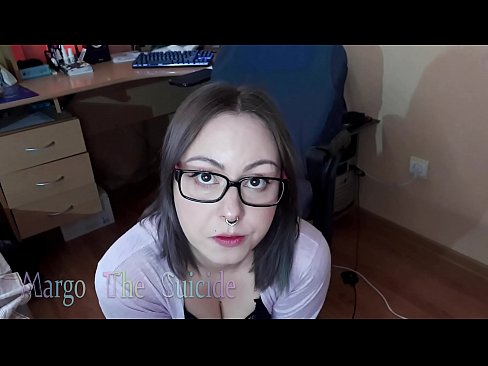 ❤️ Nwatakịrị nwanyị sexy nwere ugegbe na-eme Dildo nke ukwuu na igwefoto ❤️ Mmekọahụ mara mma na%ig.sexvideogif.ru